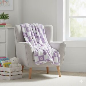 Purple Checkered Daisy Plush Throw - Lavender Retro Floral Blanket | 40" x 50"